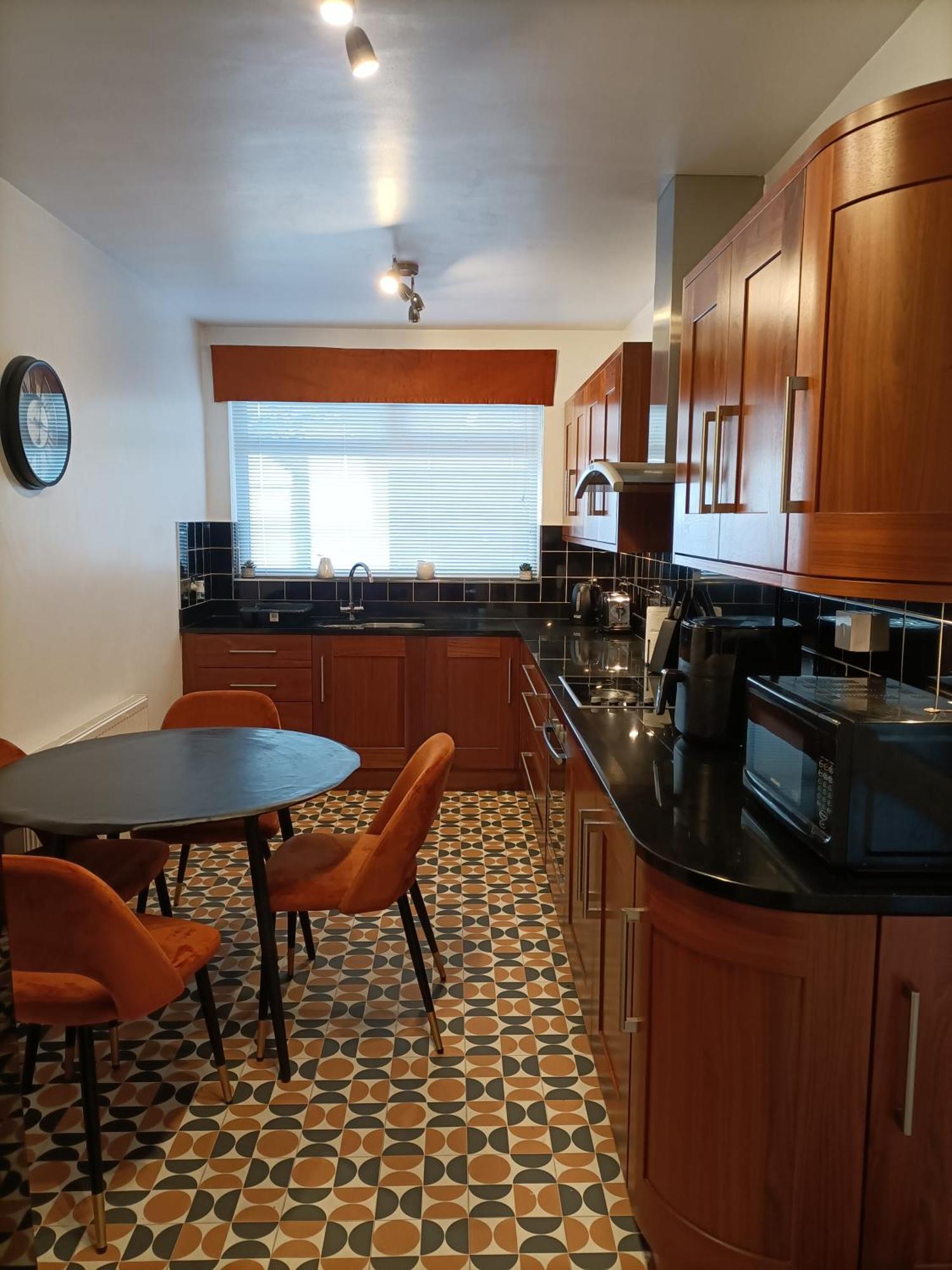 Mill Cottage 卡瑞克福格斯 外观 照片